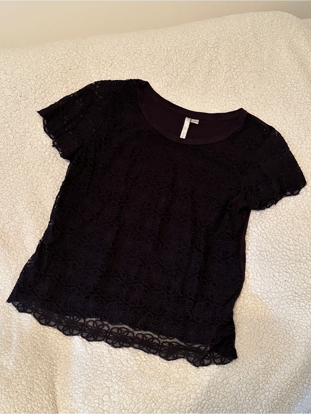 LC Lauren Conrad Black Lace Short Sleeve Scoop Neck Top